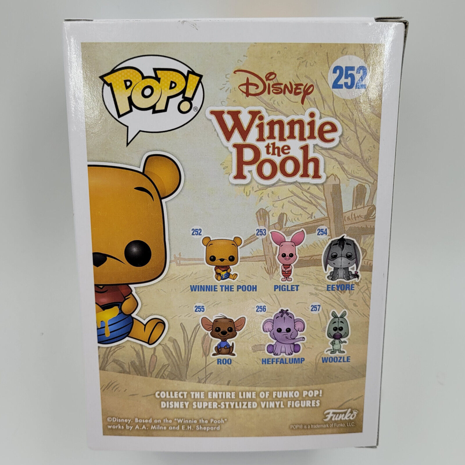 Disney Pop Vinyl 252 Winnie the Pooh (Flocked) - Image 3
