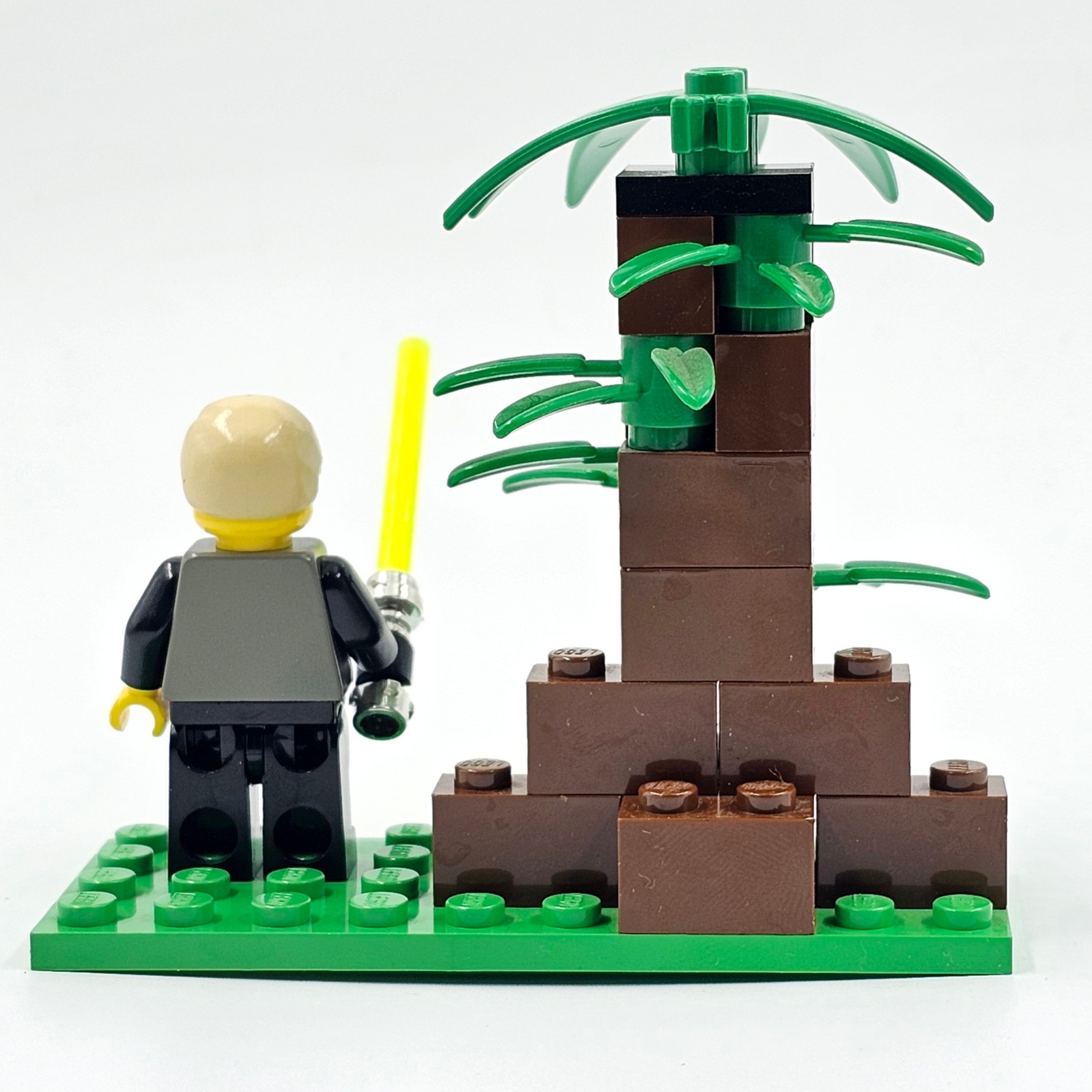 Star Wars Loose Lego 7128 Luke Skywalker & Tree Only (Speeder Bikes) Gallery Image 2
