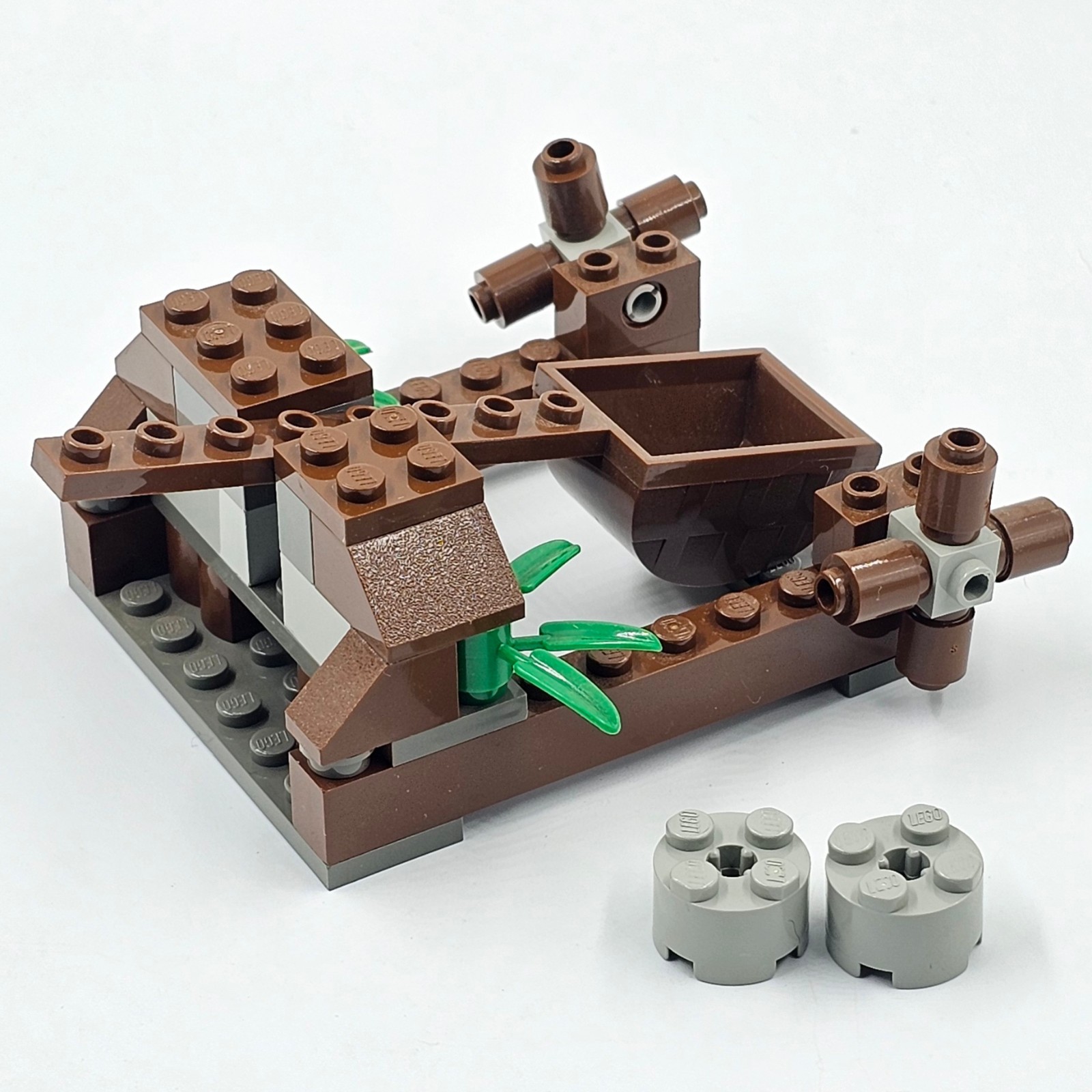 Star Wars Loose Lego 7139 Ewok and Catapult only (Ewok Attack) Gallery Image 3