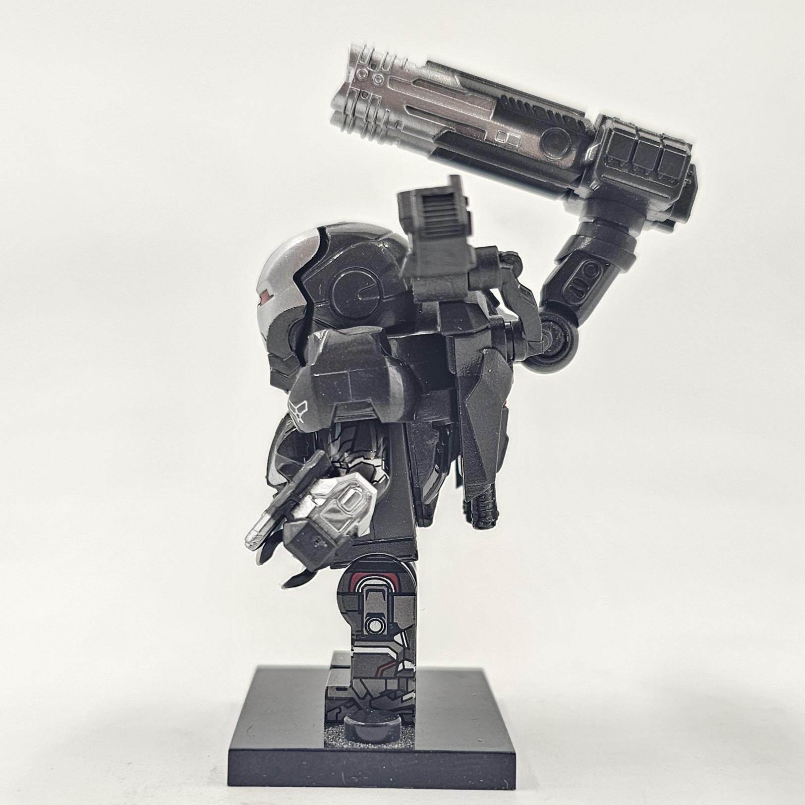 20250331_174742 War Machine MkVII Minifigure Building Block