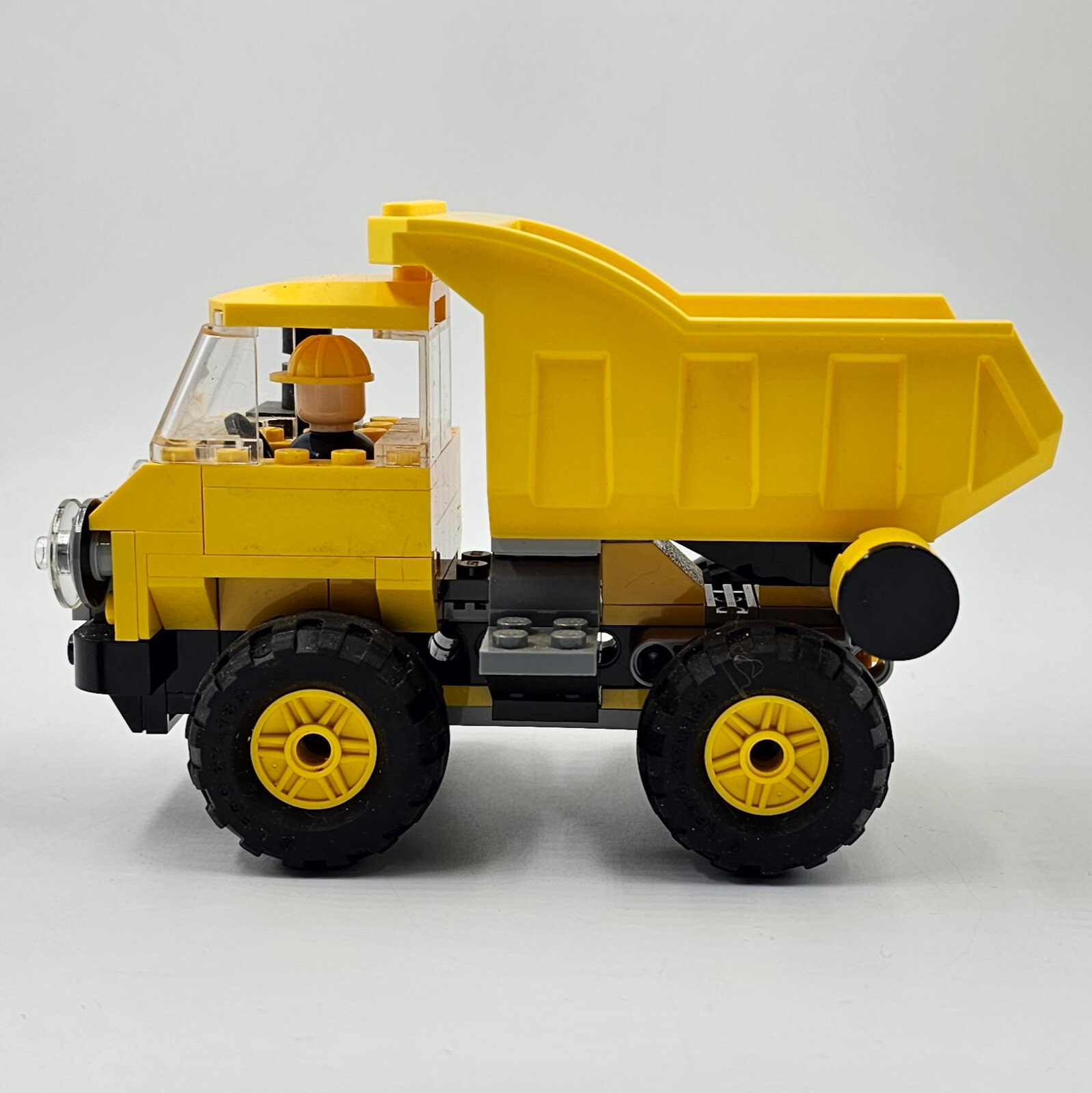 Toy Story Loose Lego 7789 Lotso’s Dump Truck No Instructions or Box Gallery Image 2