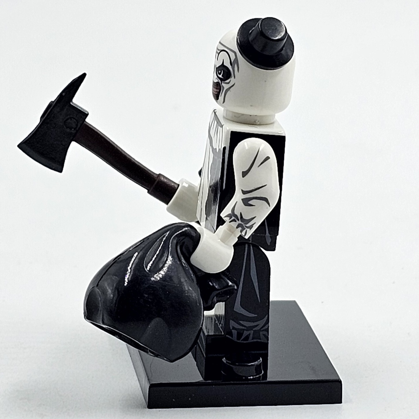 Art the Clown (Terrifier) Minifigure Building Block