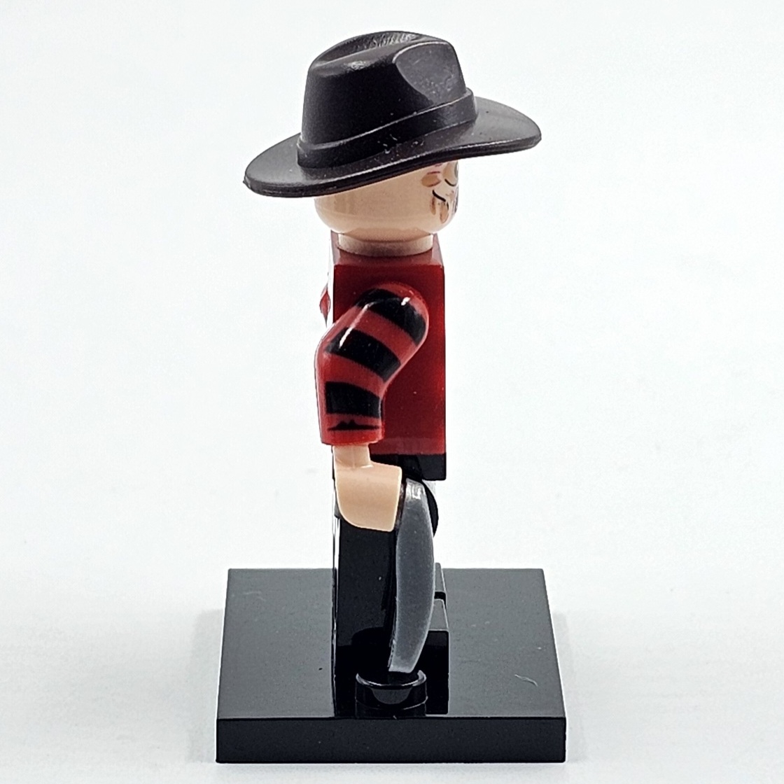 Freddy Krueger (A Nightmare on Elm Street) Minifigure Building Block